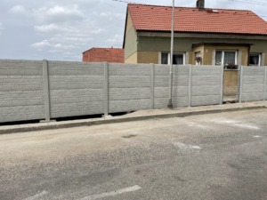 Betonzaun Modern Line 1
