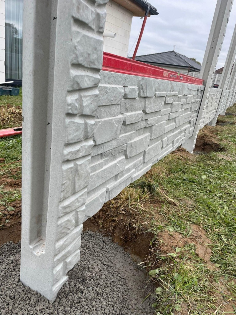 Betonzaun Betonzaun Modell 30 — Ziegeloptik Stil