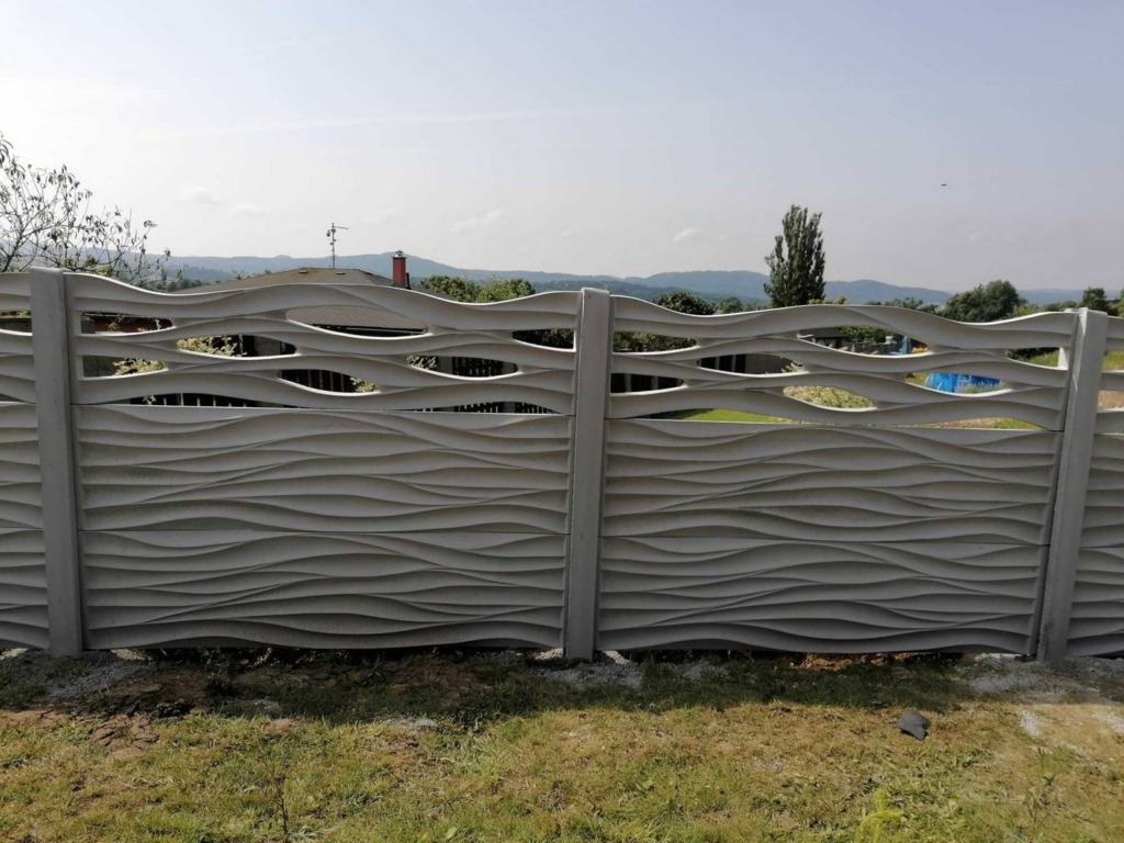 Betonzaun Betonzaun Modell 33 — Feldstein Stil