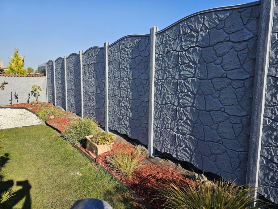 Betonzaun Modell 43