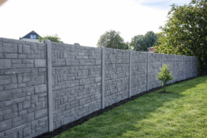 Betonzaun Modell 45